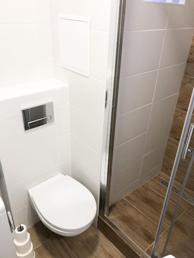 Smart Home 日利纳 外观 照片